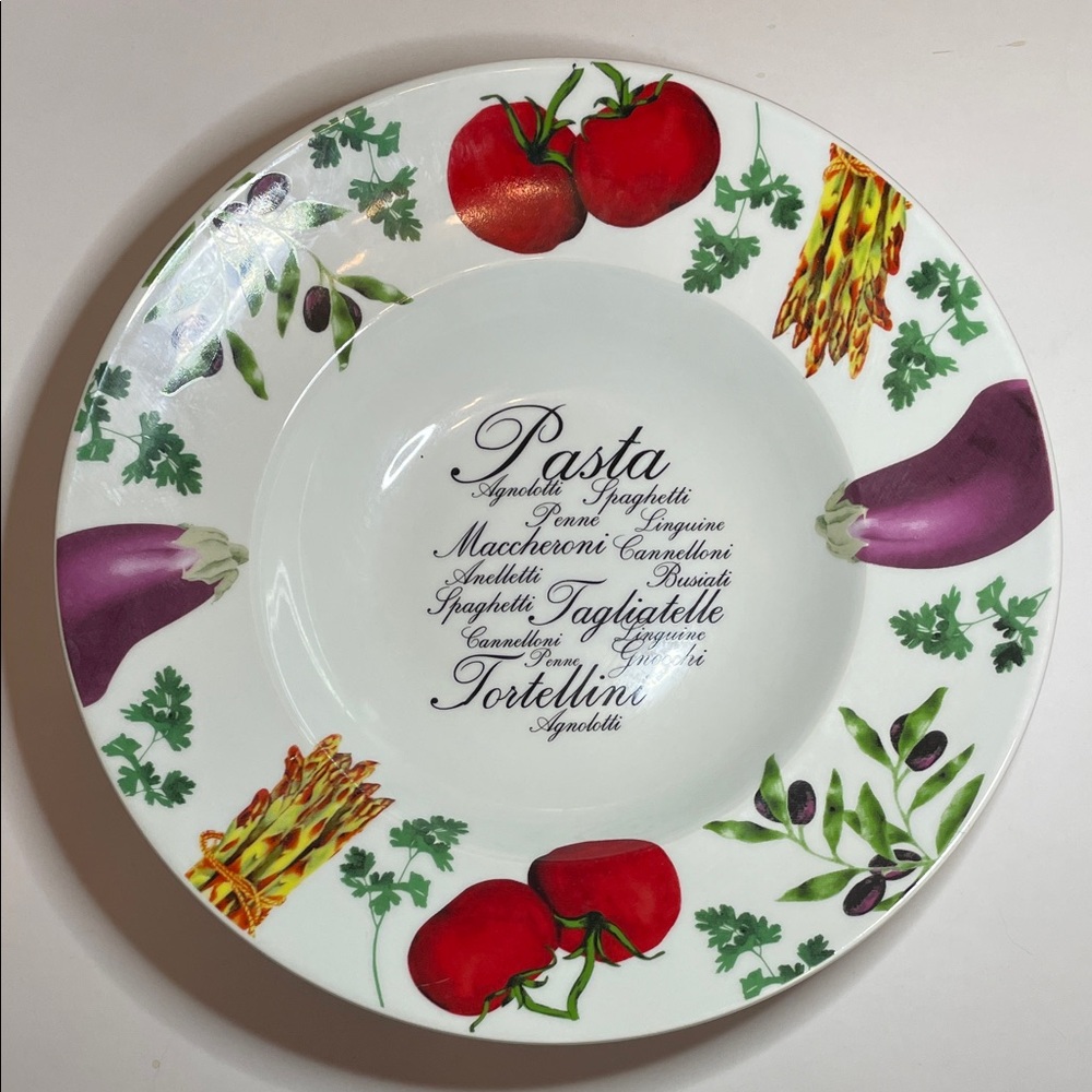 MAXWELL & WILLIAMS GUSTO Porcelain Pasta Serving Bowl with Whimsical Design